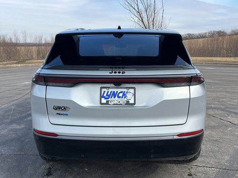 Used 2024 Jeep Wagoneer Launch Edition image 46