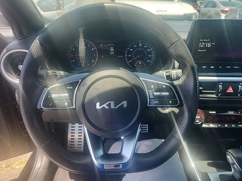 Used 2023 Kia Forte GT-Line w/ GT-Line Technology Package FWD image 20