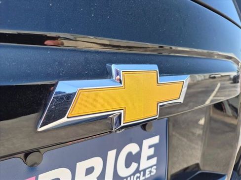 Used 2018 Chevrolet Tahoe LT w/ Luxury Package RWD image 14