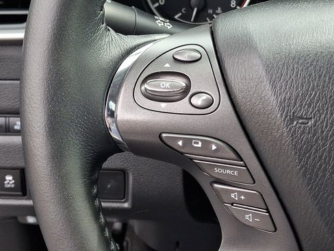 Used 2022 Nissan Murano SL w/ SL Moonroof Package AWD/4WD image 23