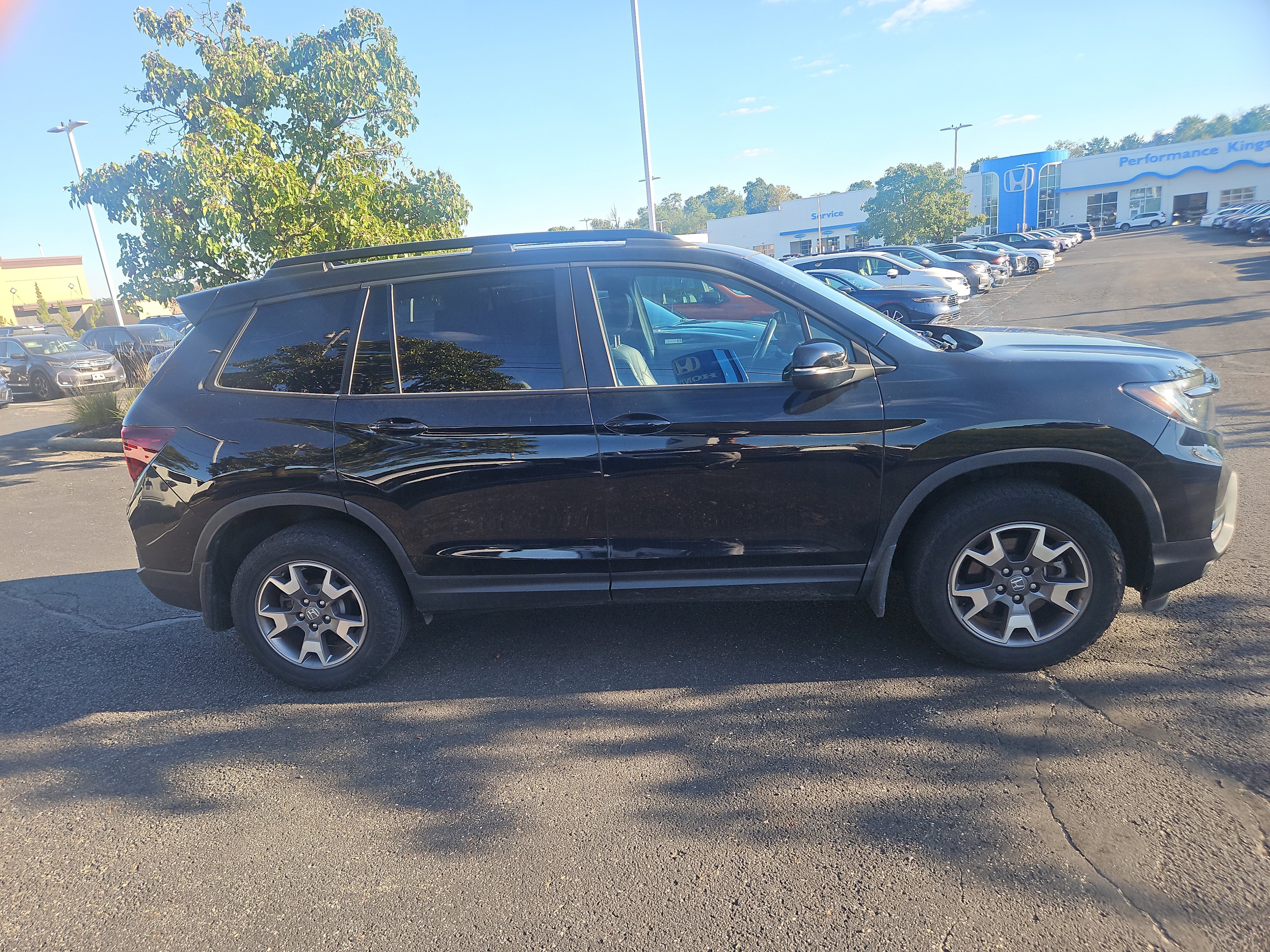 Used 2023 Honda Passport TrailSport image 13