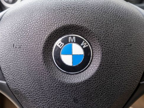 Used 2014 BMW 320i Sedan image 25