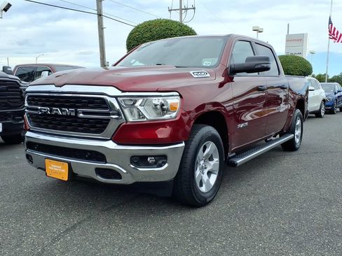 Used 2023 RAM 1500 Big Horn AWD/4WD image 3