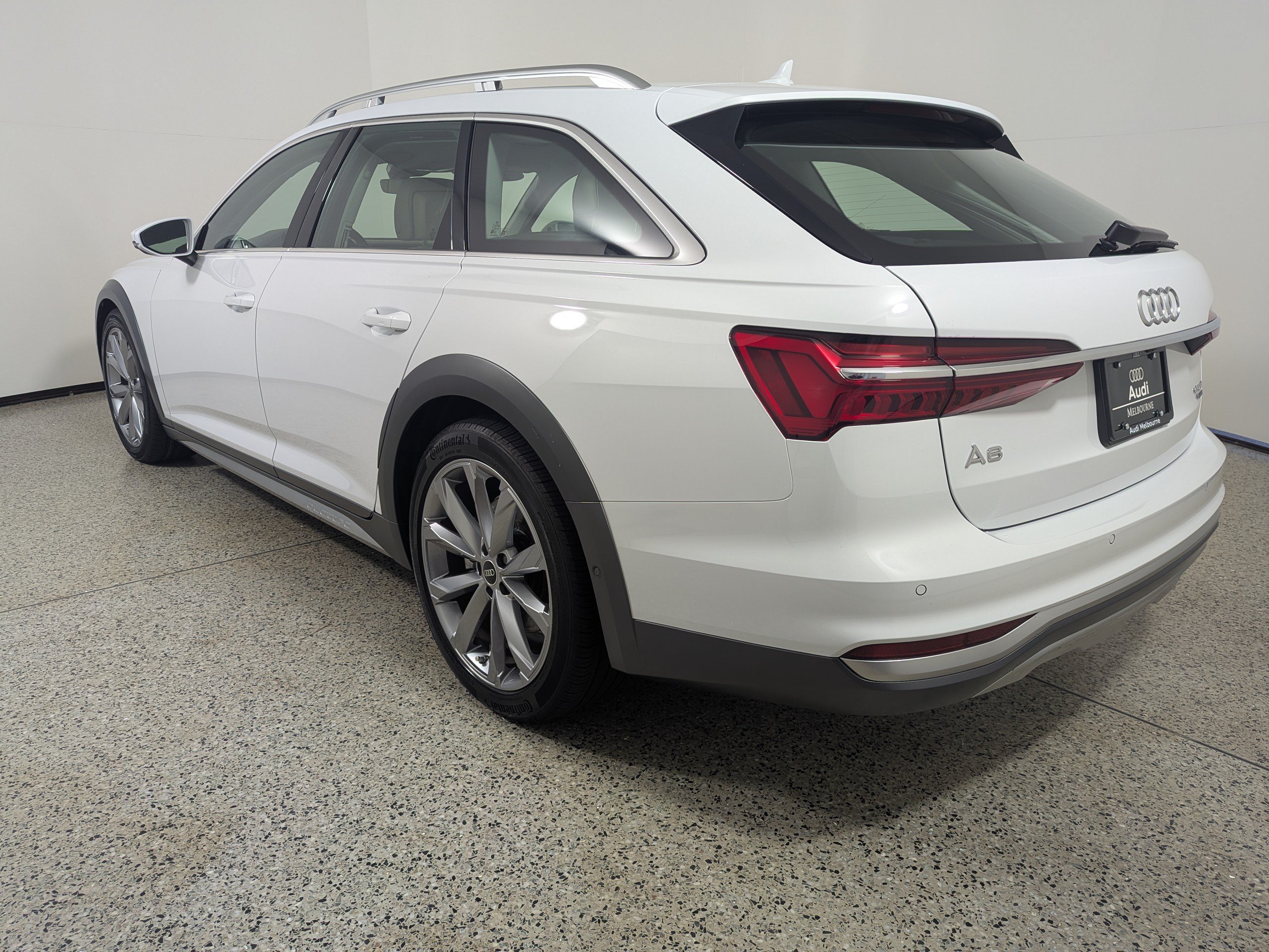 Certified 2024 Audi A6 3.0T allroad Prestige AWD/4WD image 5