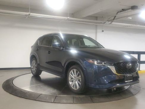Used 2023 MAZDA CX-5 Signature AWD/4WD image 11