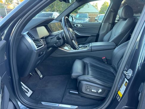 Used 2022 BMW X5 xDrive40i w/ M Sport Package image 15