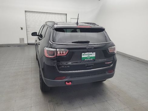 Used 2018 Jeep Compass Trailhawk w/ Navigation Group AWD/4WD image 6
