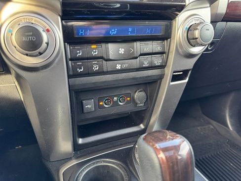 Used 2022 Toyota 4Runner Limited image 20