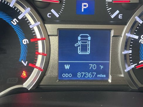 Used 2019 Toyota 4Runner SR5 image 12