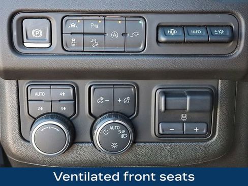 Used 2021 Chevrolet Tahoe Premier w/ Premium Package image 29