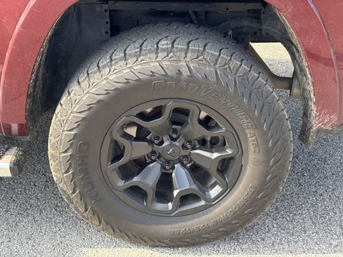 Used 2020 RAM 1500 Laramie image 3