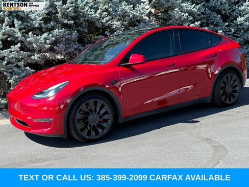 Used 2022 Tesla Model Y Performance AWD/4WD image 1