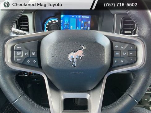 Used 2024 Ford Bronco Big Bend image 14