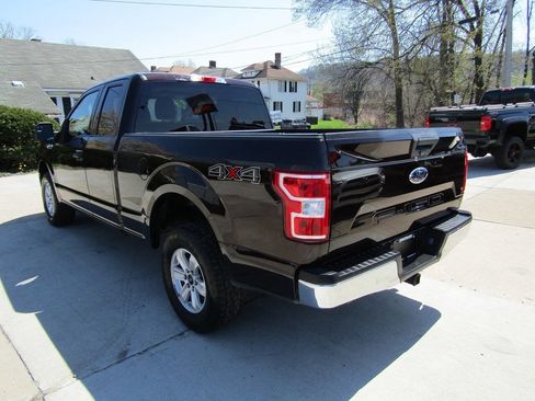 Used 2018 Ford F150 XLT image 4