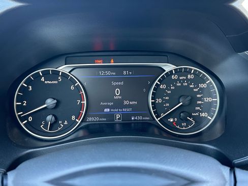 Used 2025 Nissan Altima 2.5 SV image 40