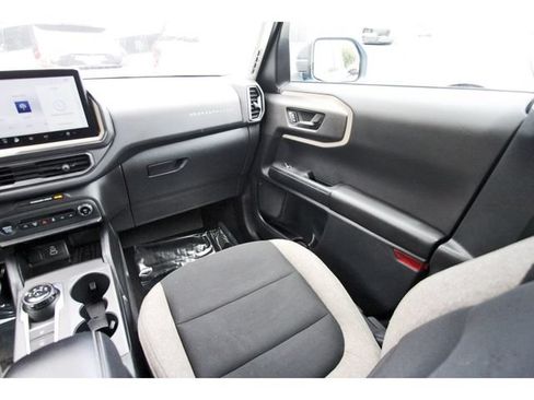 Used 2025 Ford Bronco Sport Big Bend AWD/4WD image 9