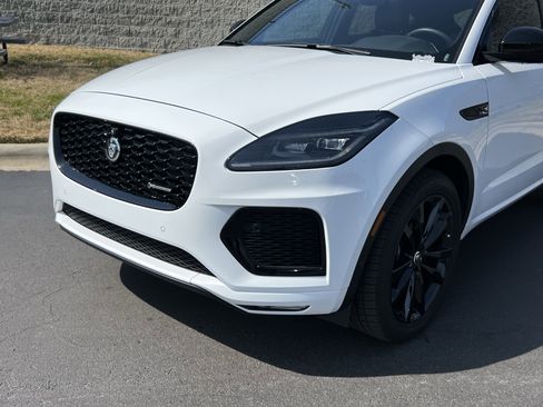 Used 2024 Jaguar E-PACE R-Dynamic SE image 11