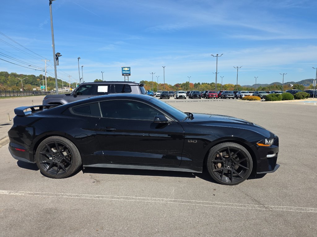 Used 2020 Ford Mustang GT RWD image 5