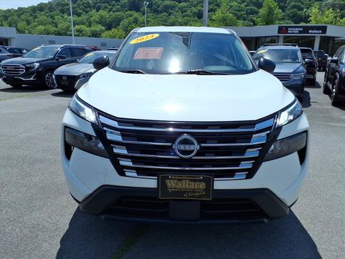Used 2024 Nissan Rogue S AWD/4WD image 12