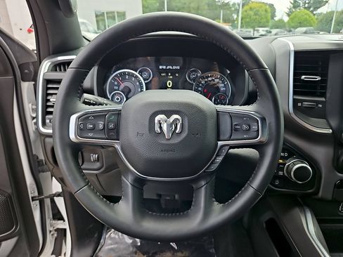 Used 2024 RAM 1500 Big Horn AWD/4WD image 19