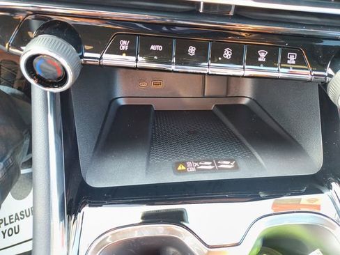 New 2026 Chevrolet Traverse LT w/ Enhanced Driving Package image 29