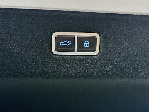 Used 2024 Hyundai Ioniq 6 SE image 29