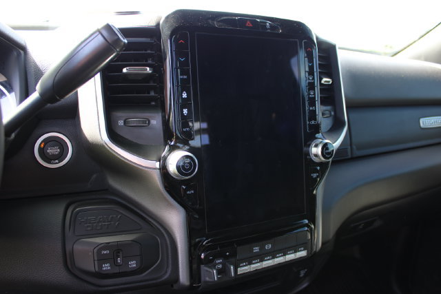 Used 2025 RAM 4500 4x4 Regular Cab DRW image 22