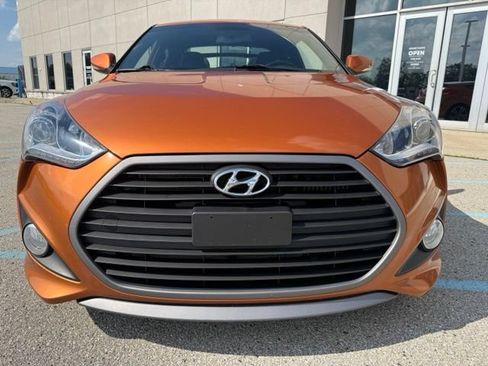 Used 2016 Hyundai Veloster Turbo FWD image 6