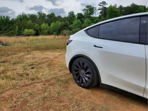Used 2020 Tesla Model Y Performance AWD/4WD image 6