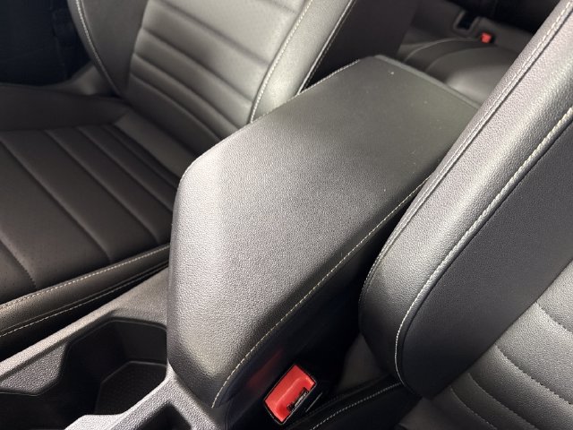 Used 2022 Volkswagen Jetta SE FWD image 35