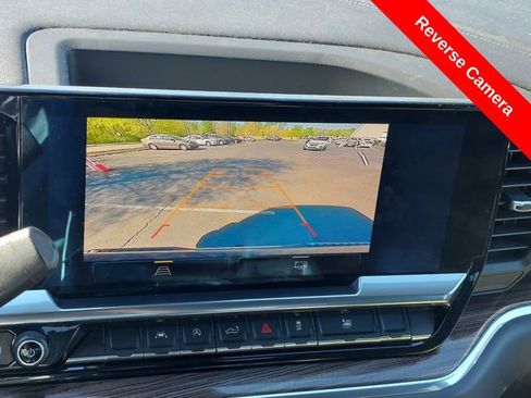 Used 2023 Chevrolet Silverado 1500 LT image 11