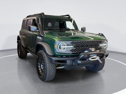 Used 2024 Ford Bronco Everglades AWD/4WD image 3