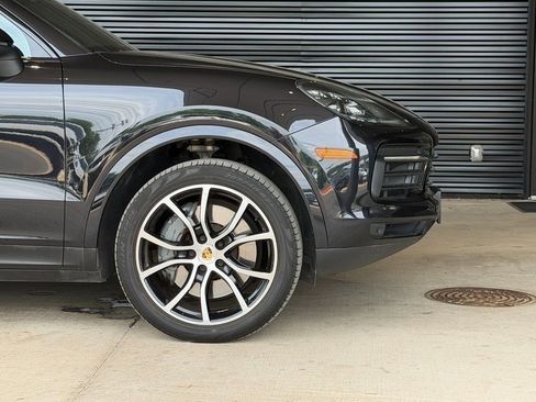 Certified 2020 Porsche Cayenne S AWD/4WD image 11
