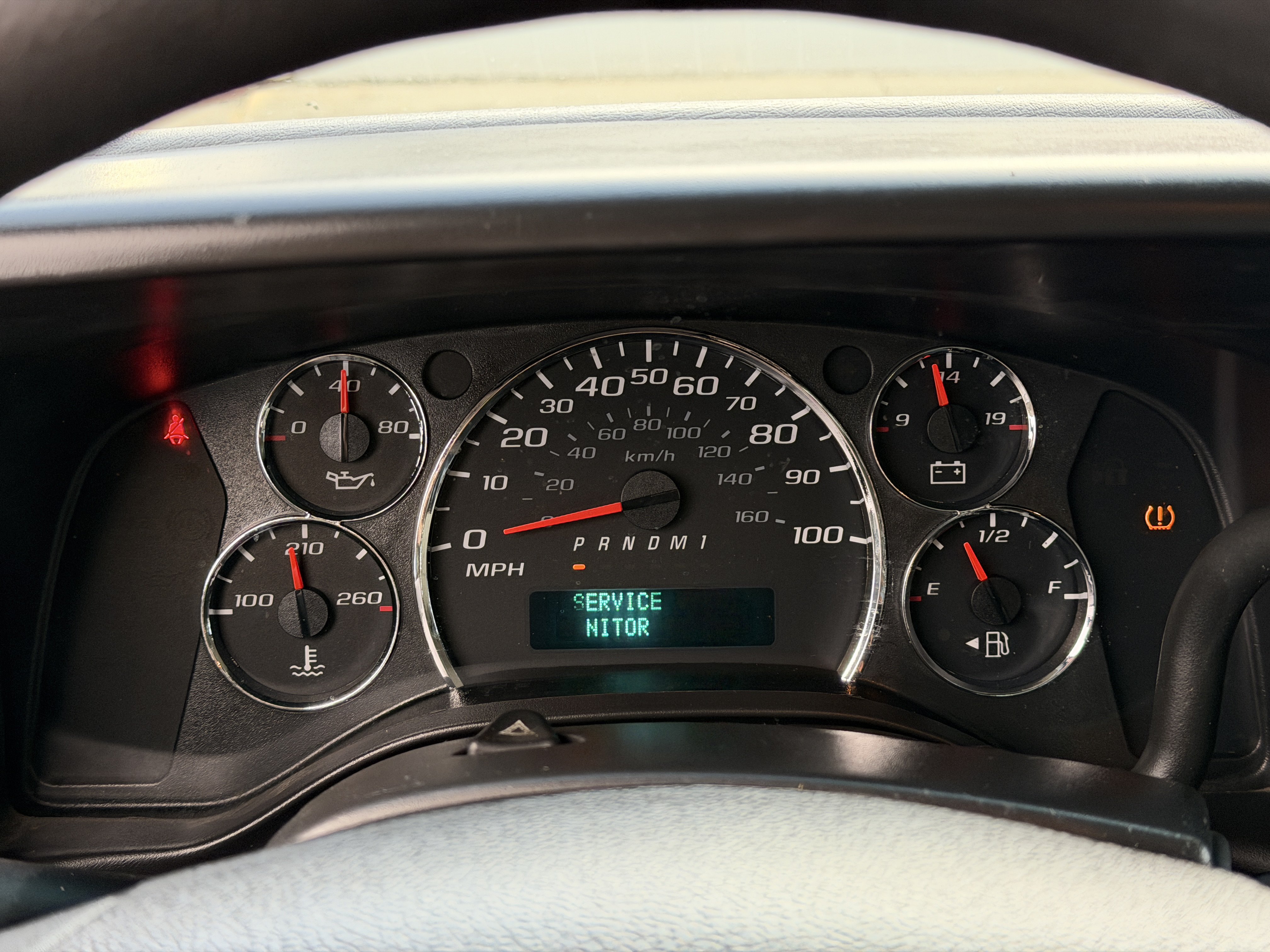 Used 2017 GMC Savana 2500 RWD image 15