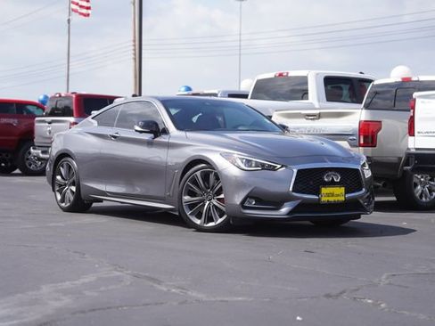 Used 2020 INFINITI Q60 Red Sport 400 w/ Cargo Package image 2