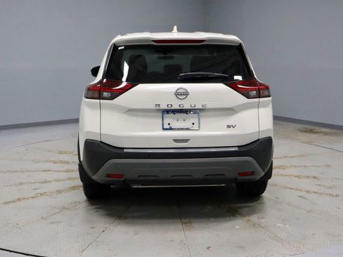 Certified 2023 Nissan Rogue SV image 9