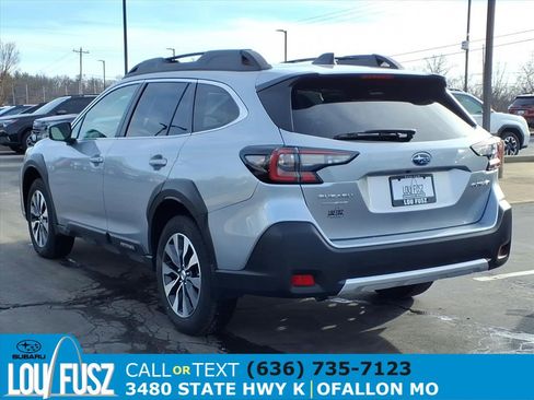 Certified 2025 Subaru Outback Limited image 5