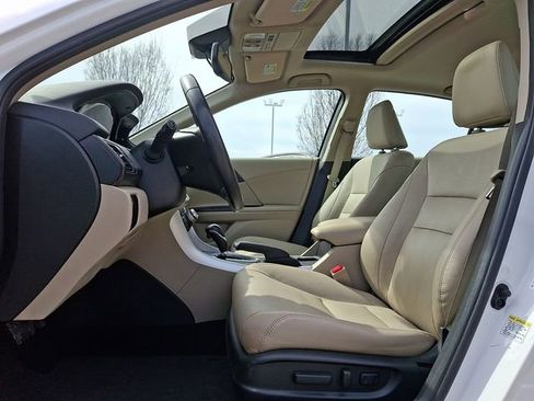 Used 2015 Honda Accord EX-L image 13