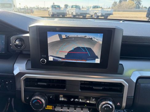 Used 2024 Toyota Tacoma SR5 image 25