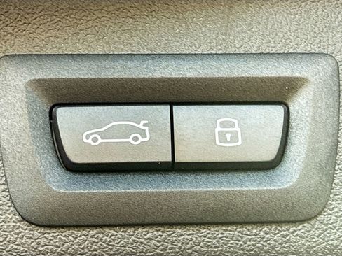 New 2026 BMW X5 sDrive40i image 14