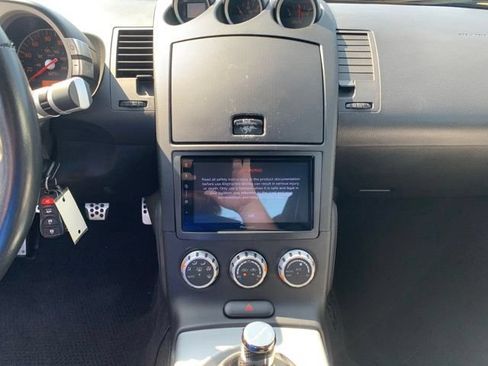 Used 2008 Nissan 350Z Touring RWD image 26