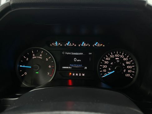 Used 2018 Ford F150 XLT w/ Equipment Group 302A Luxury AWD/4WD image 21