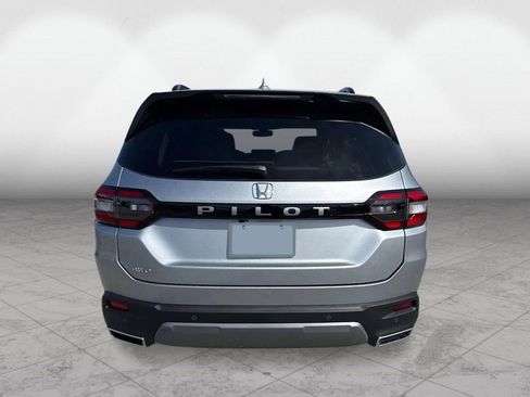 New 2026 Honda Pilot EX-L image 4