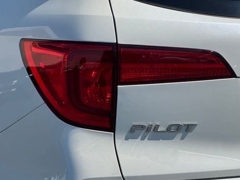 Used 2017 Honda Pilot EX-L image 33