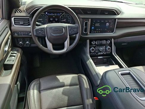 Used 2021 GMC Yukon Denali AWD/4WD image 12