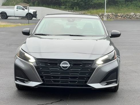 New 2026 Nissan Altima 2.5 SV FWD image 31