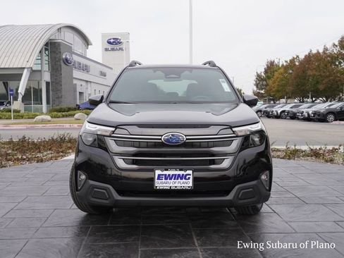 Used 2026 Subaru Forester Premium image 8