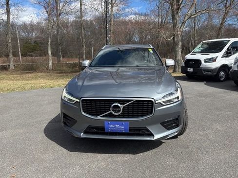 Used 2019 Volvo XC60 T5 R-Design image 2