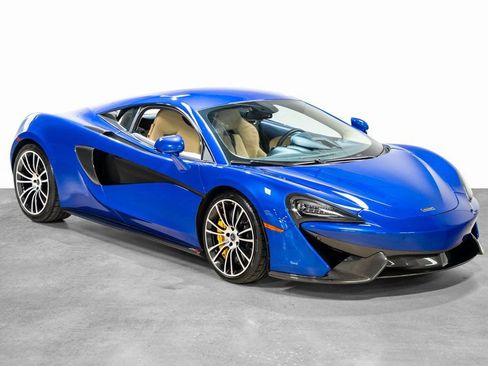 Used 2017 McLaren 570S Coupe image 3