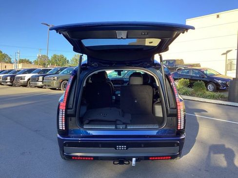 New 2026 Hyundai Ioniq 9 Calligraphy w/ Tow & Go Package image 10